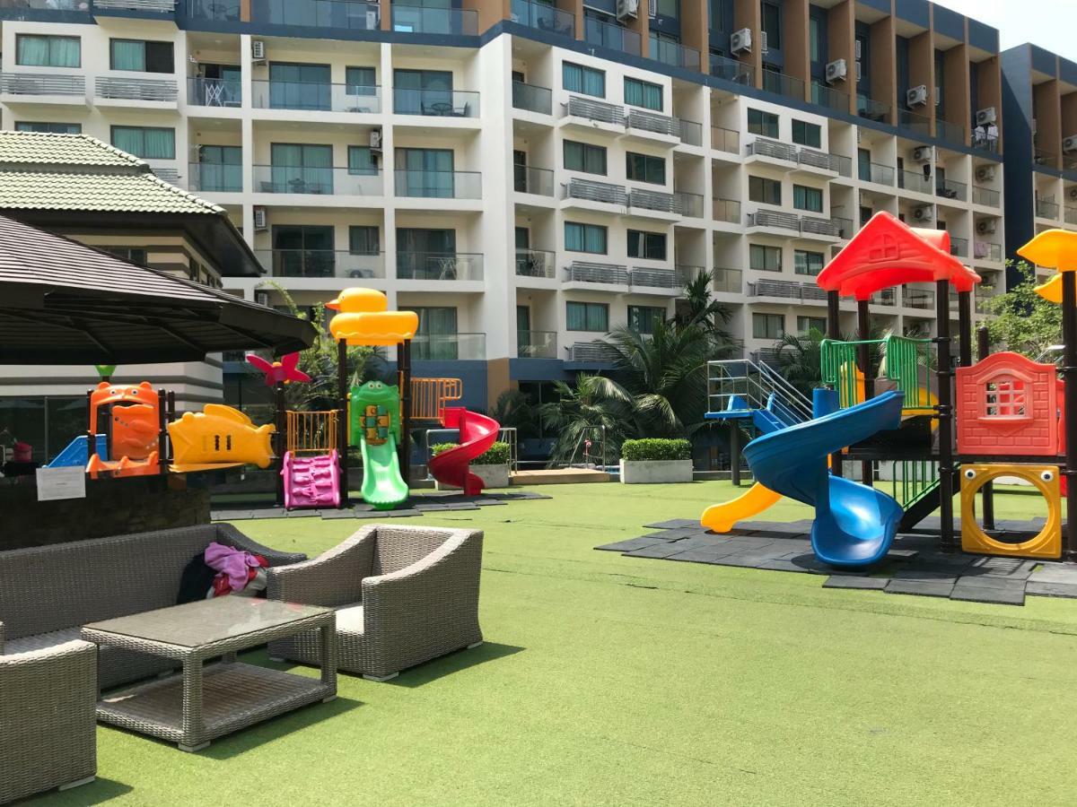 Laguna Beach Resort 2 Джомтиен Бийч Екстериор снимка